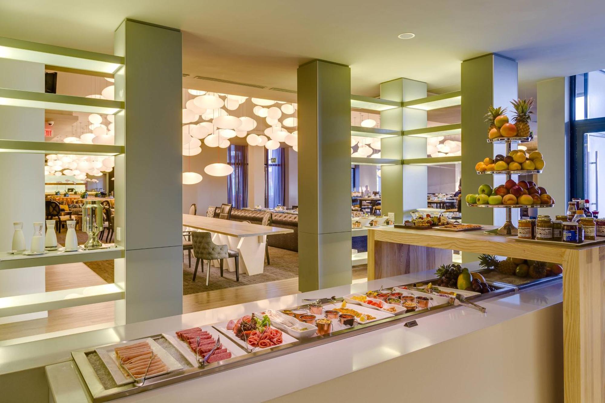 Protea Hotel Fire & Ice! By Marriott Pretoria Menlyn Eksteriør billede